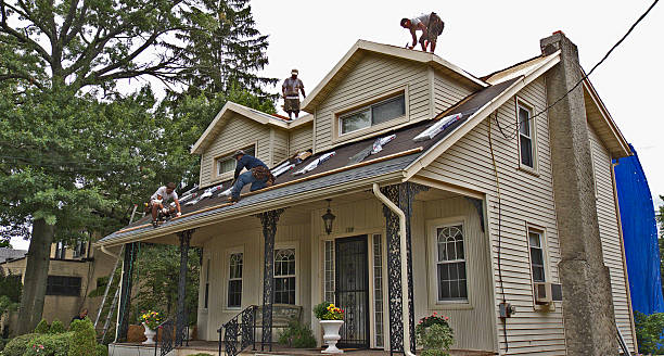 Best Residential Roofing Contractor  in Leetonia, OH